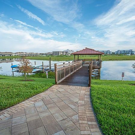 Only 5 Miles From Disney! Free Water Park! 2 Bed, 2 Bath Condo, Sleeps 8 Kissimmee Eksteriør billede