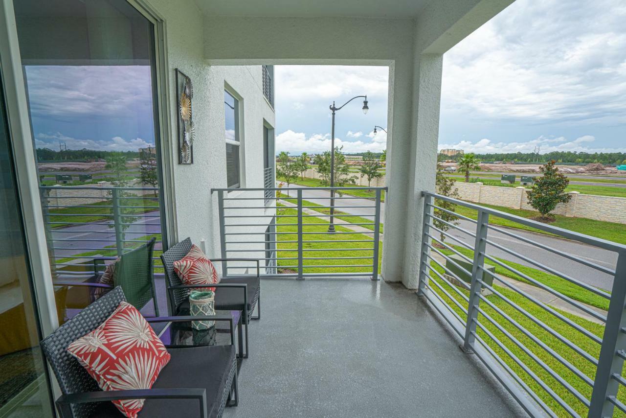 Only 5 Miles From Disney! Free Water Park! 2 Bed, 2 Bath Condo, Sleeps 8 Kissimmee Eksteriør billede